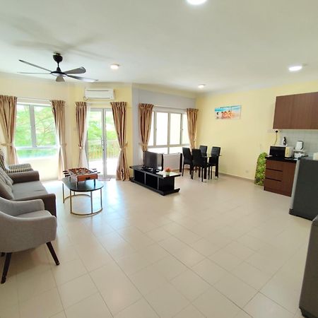 Jojo Homestay Tiara Residence Desaru Luaran gambar