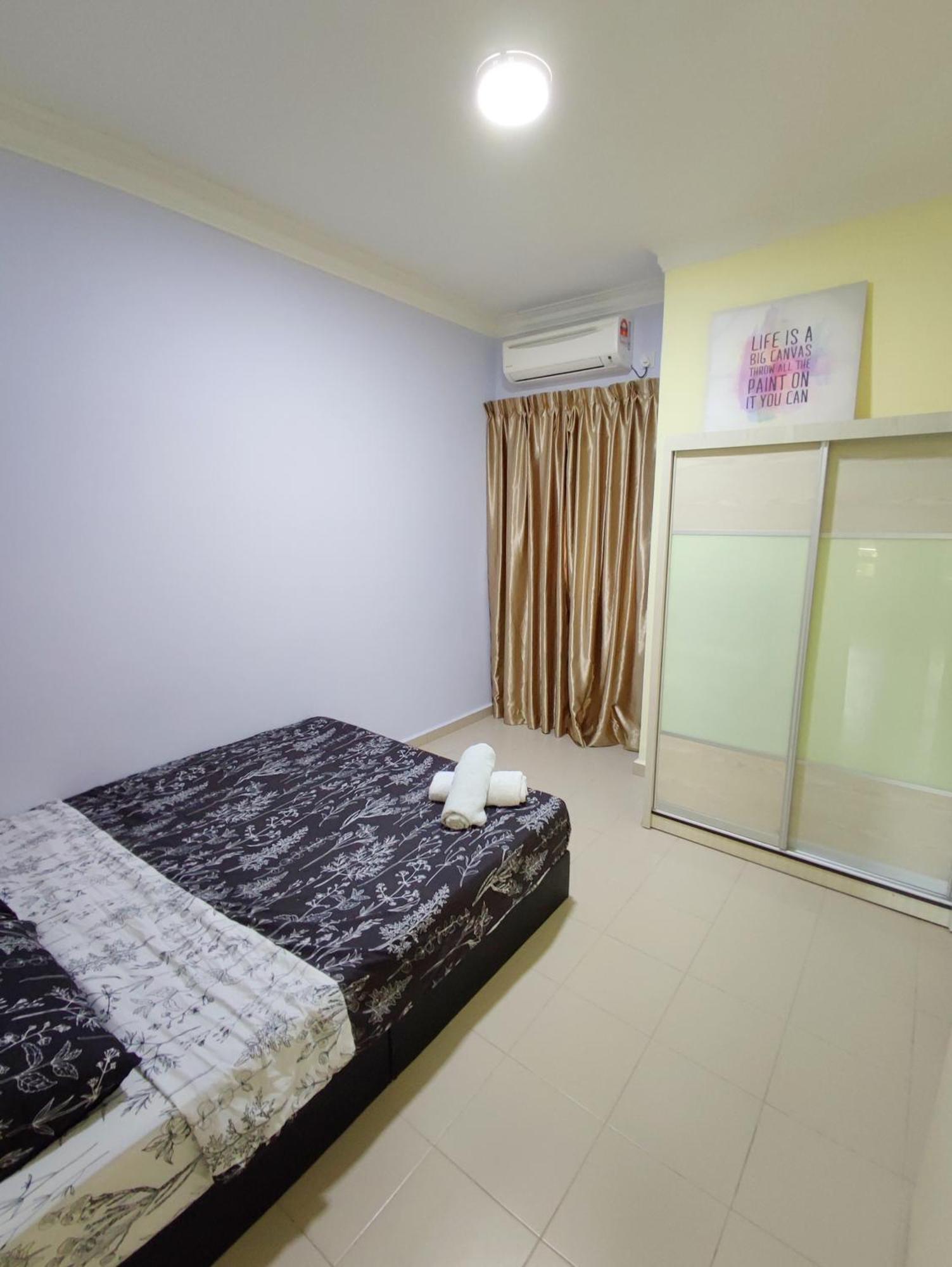 Jojo Homestay Tiara Residence Desaru Luaran gambar